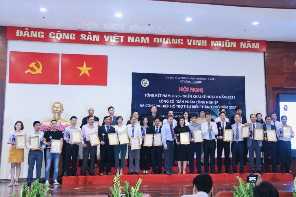Viet-Son-san-pham-cong-nghiep-tieu-bieu-2020