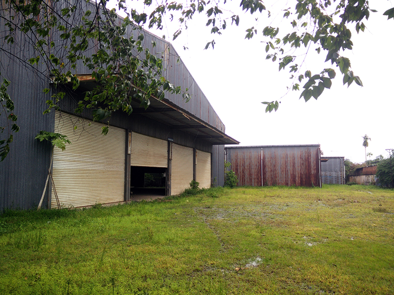 Pre-engineered steel buildings used to build factories